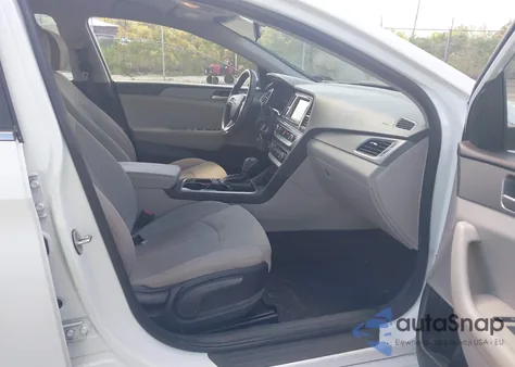2018 Hyundai Sonata Se z USA, uszkodzony, nr VIN 5NPE24AF2JH673533